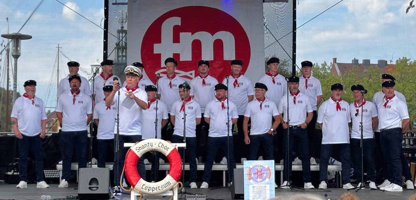Shntychor Loppersum bei den Matjestagen
