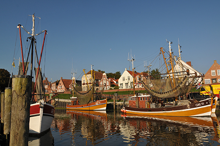 Stimmungsvolles Licht im Greetsieler Hafen